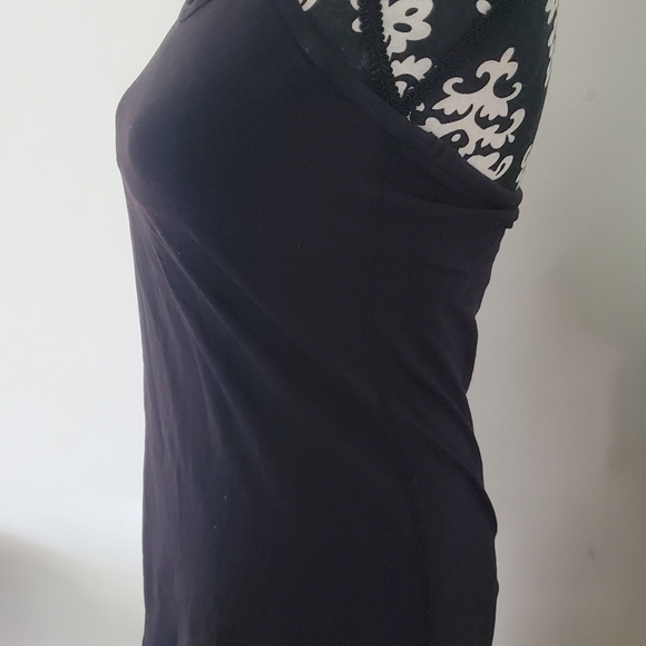 Lululemon Black Power Y Tank Size 8/10 - Picture 4 of 11